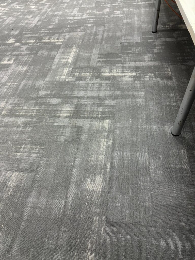 Beylikdüzü ofis karo halı uygulaması